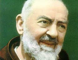 Coroncina al Sacro Cuore di Gesù di P. Pio